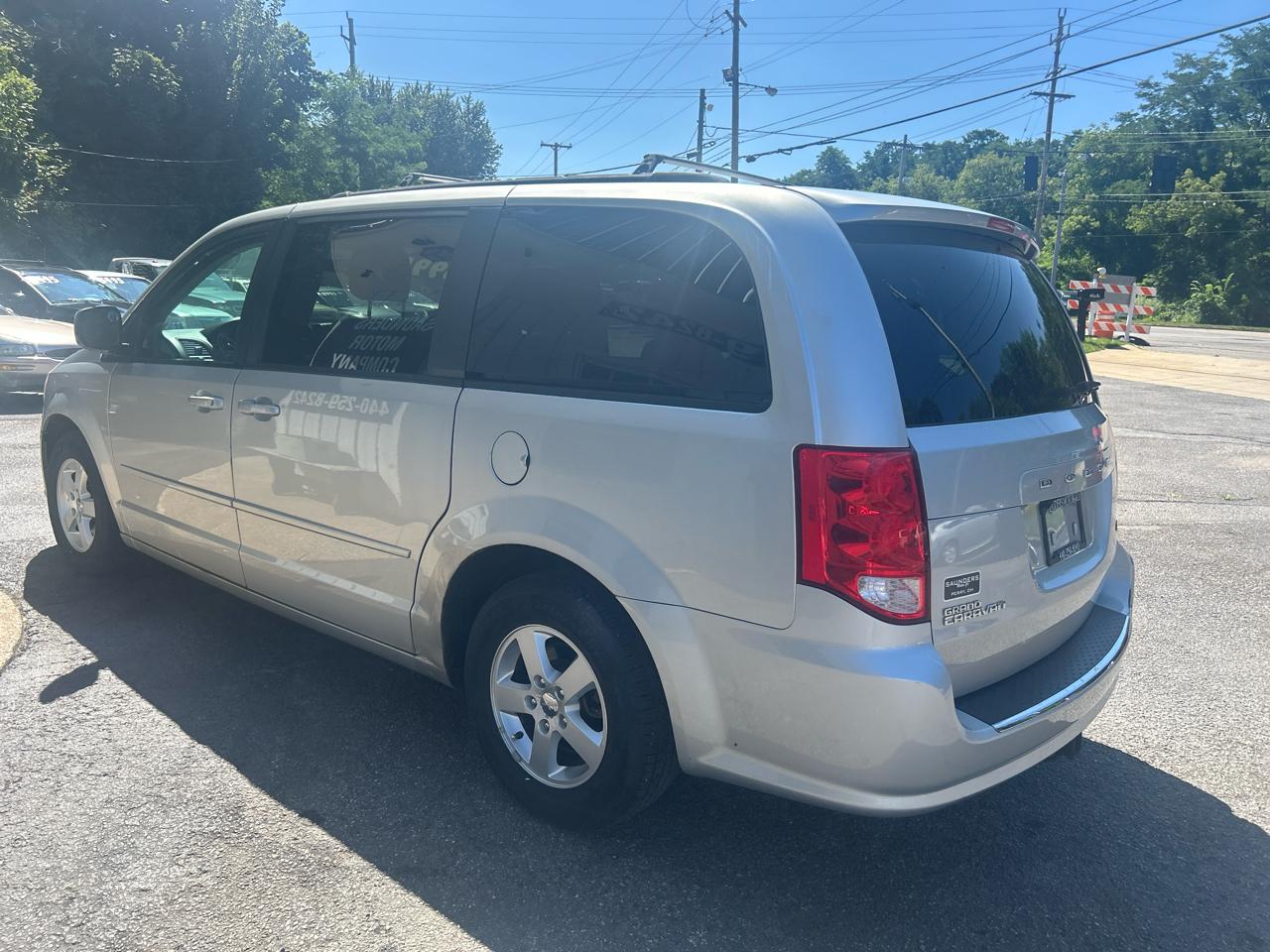 Dodge Grand Caravan SXT 2012