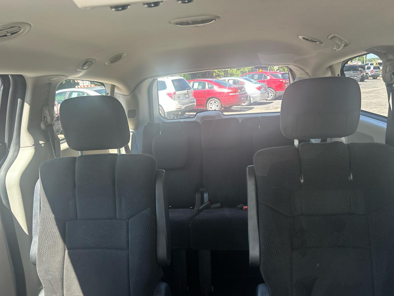 Dodge Grand Caravan SXT 2012