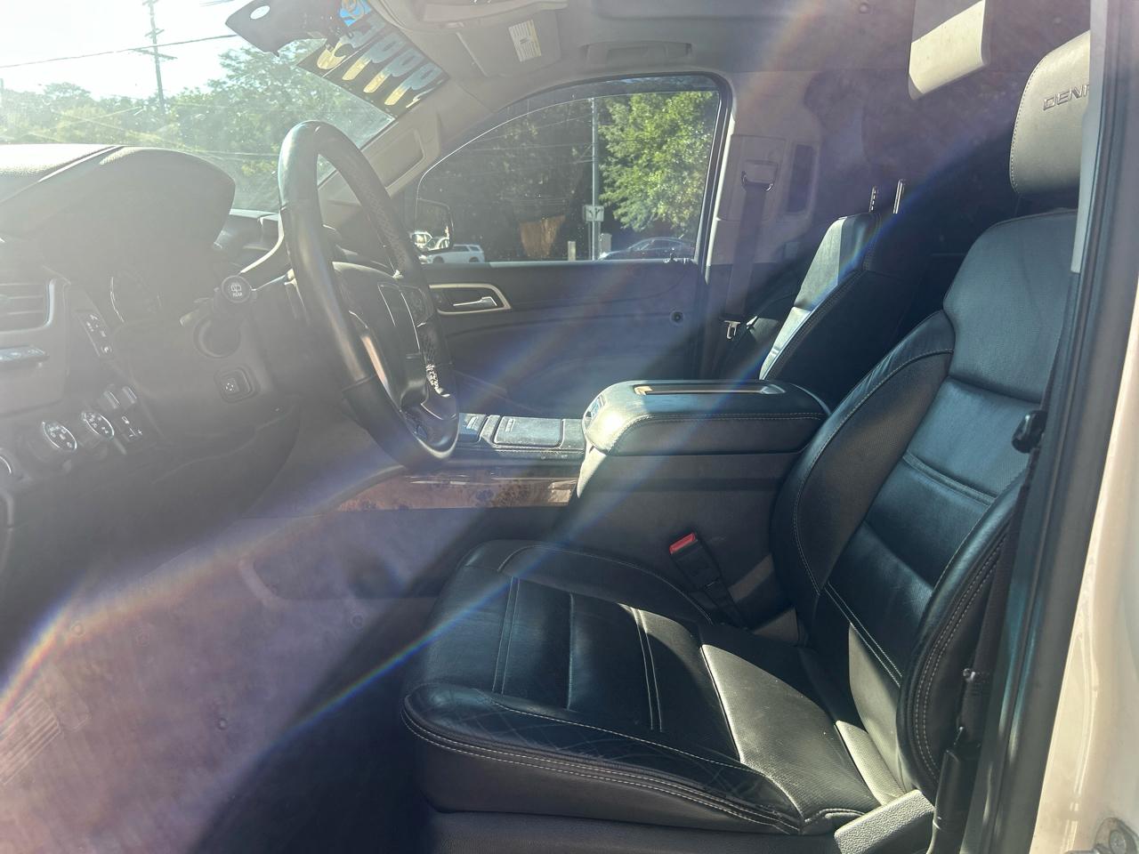 GMC Yukon Denali 4WD 2015