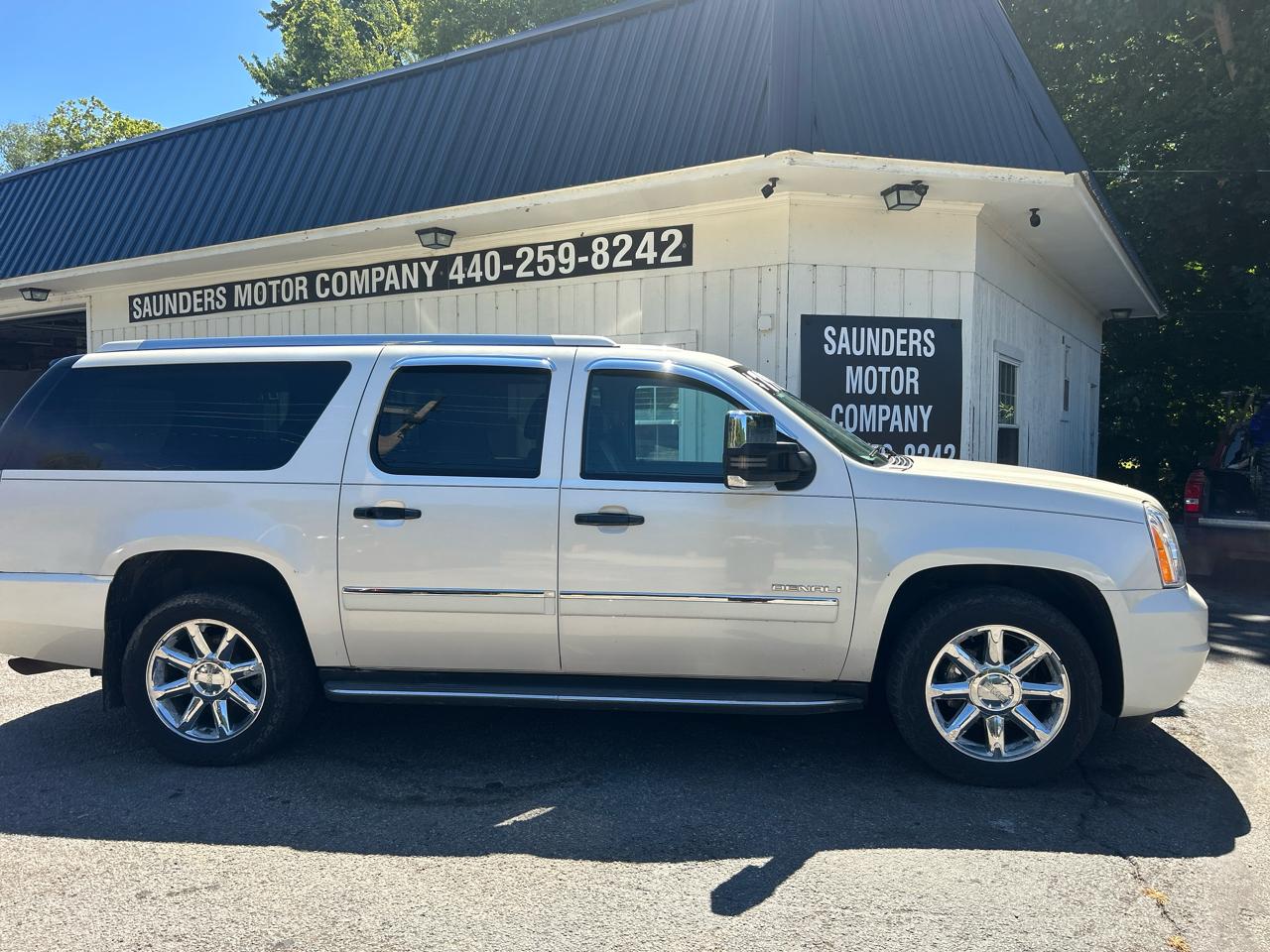 GMC Yukon Denali XL 4WD 2012