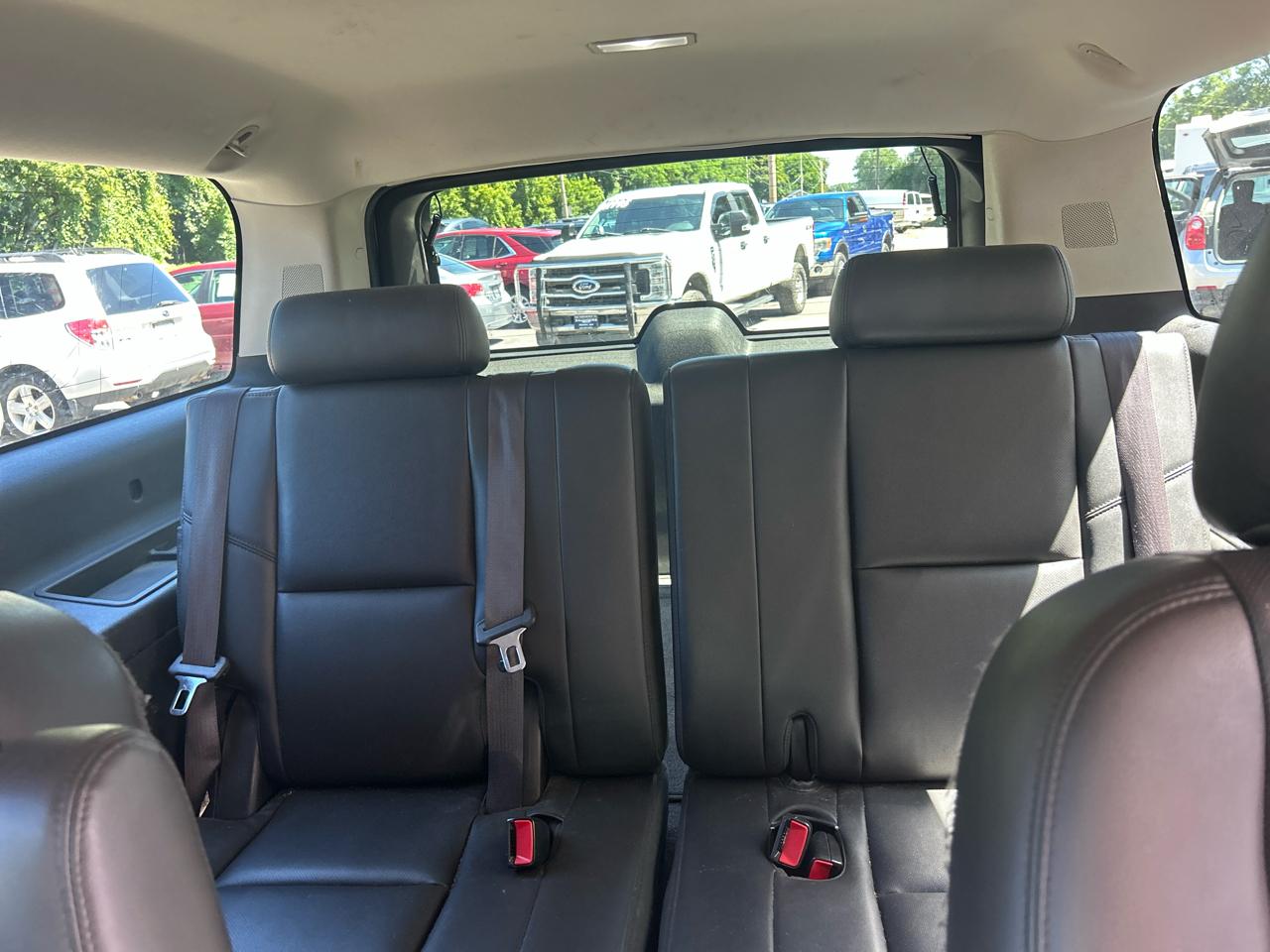 GMC Yukon Denali XL 4WD 2012