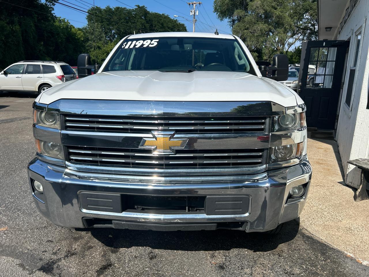 Chevrolet Silverado 2500HD LT Crew Cab Long Box 4WD 2015