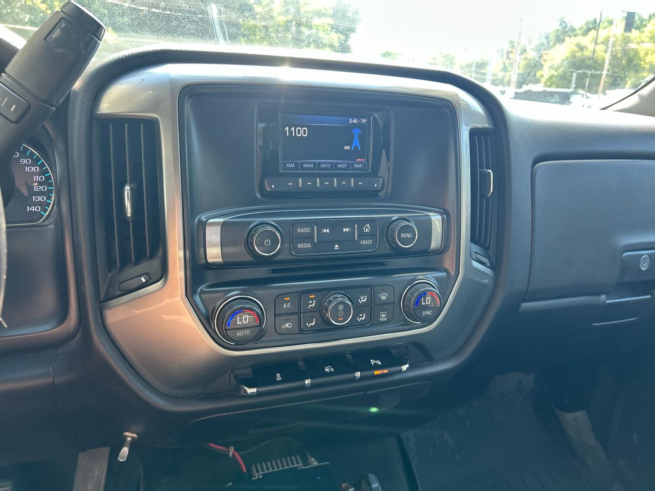 Chevrolet Silverado 2500HD LT Crew Cab Long Box 4WD 2015
