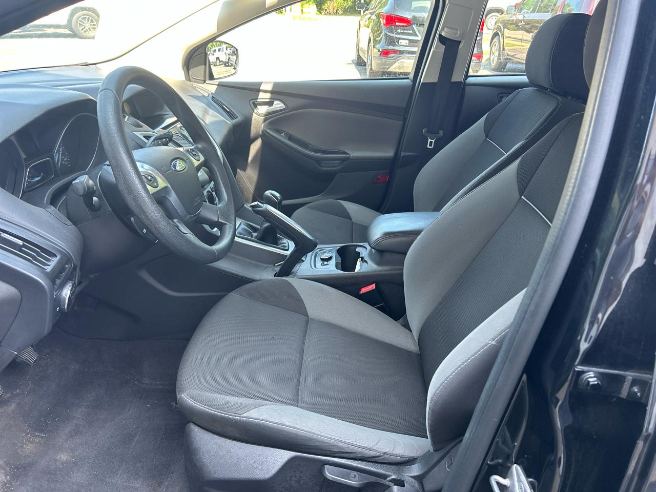 Ford Focus SE Hatch 2013