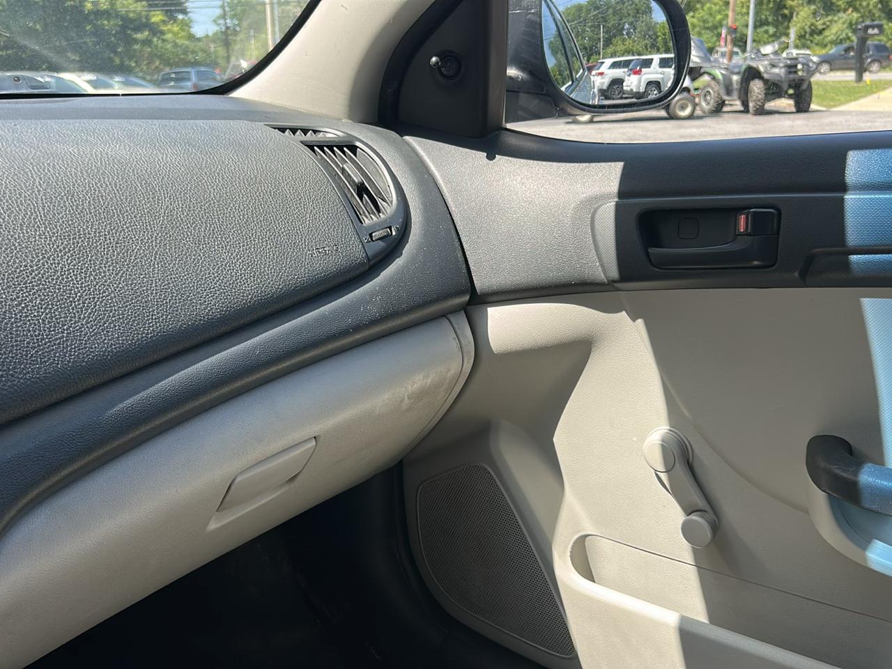 Kia Forte LX 2010
