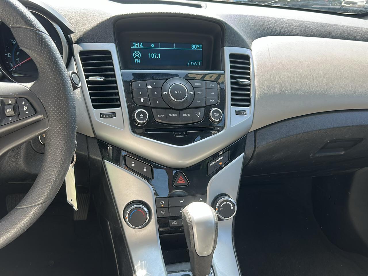 Chevrolet Cruze LS Auto 2014