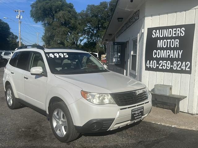 White 2010 Subaru Forester SUV / Crossover All-Wheel Drive Automatic
