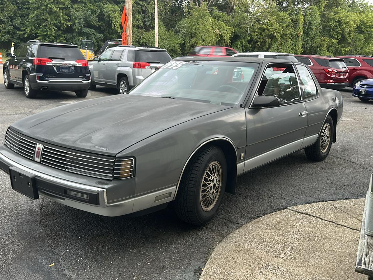 Oldsmobile Toronado Brougham 1986