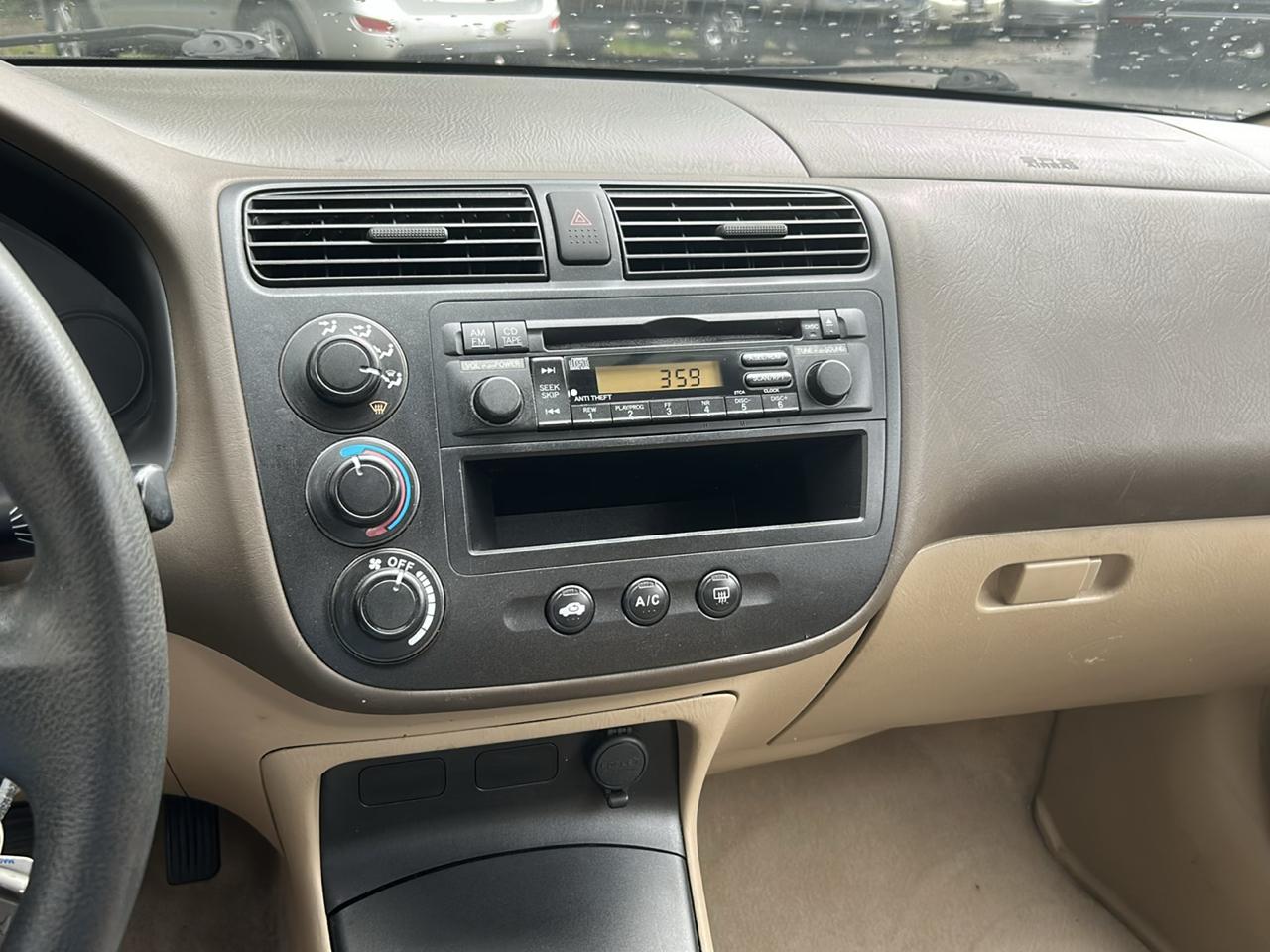 Honda Civic VP Sedan AT 2004