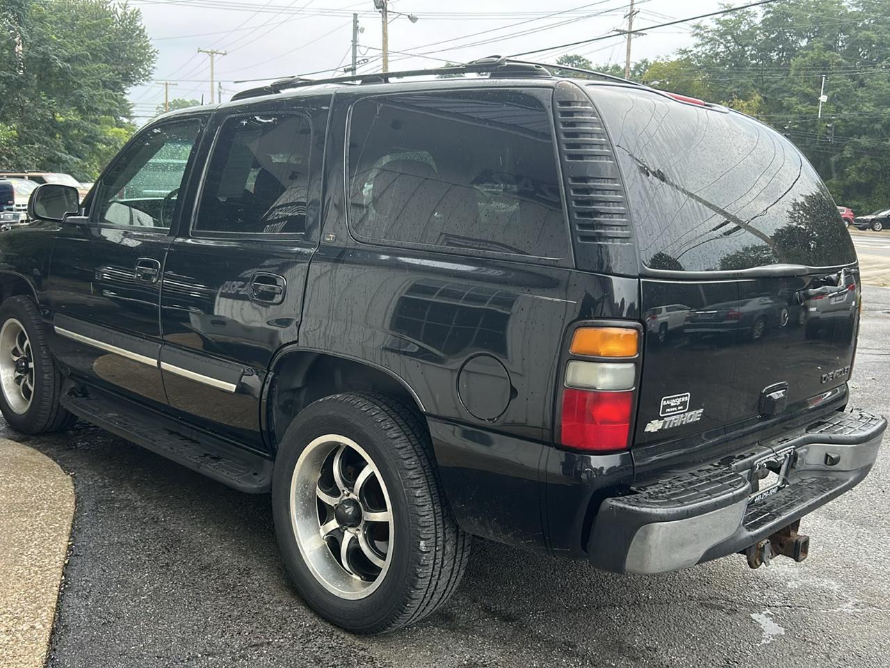 Chevrolet Tahoe 4WD 2004