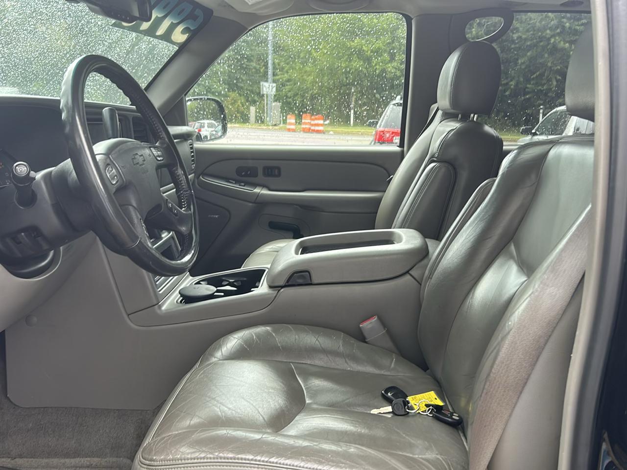 Chevrolet Tahoe 4WD 2004