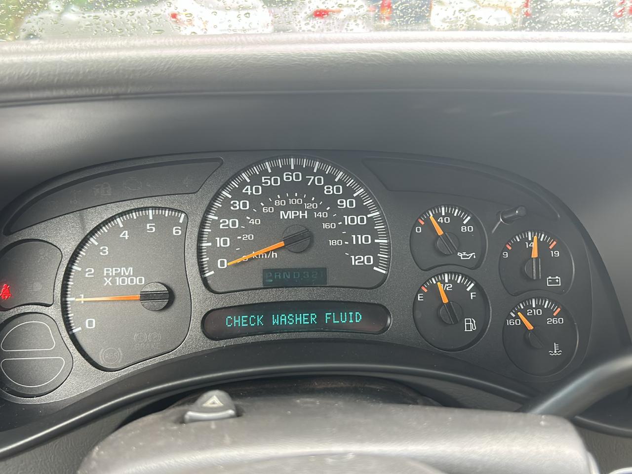 Chevrolet Tahoe 4WD 2004
