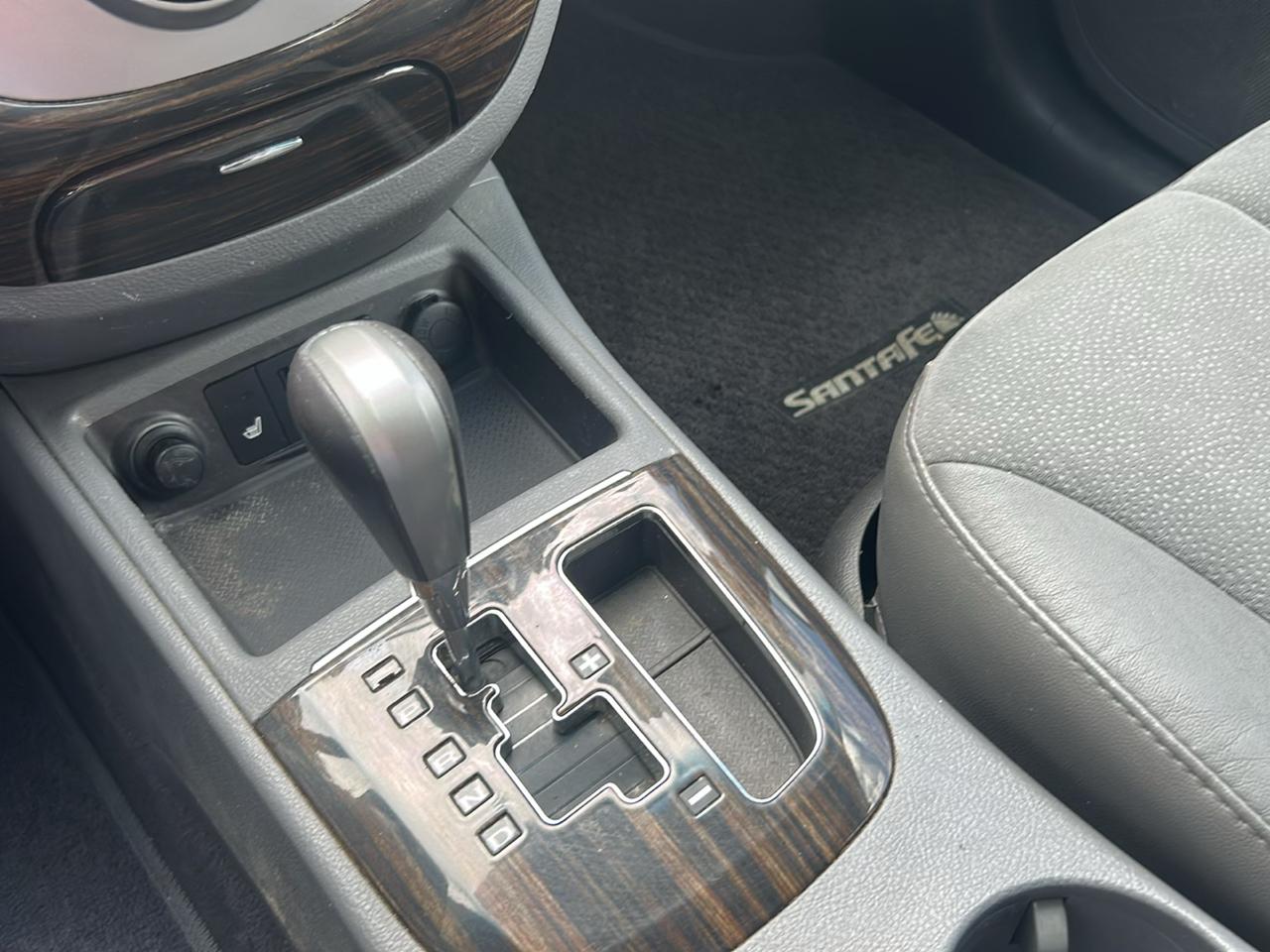 Hyundai Santa Fe SE 3.5 4WD 2011