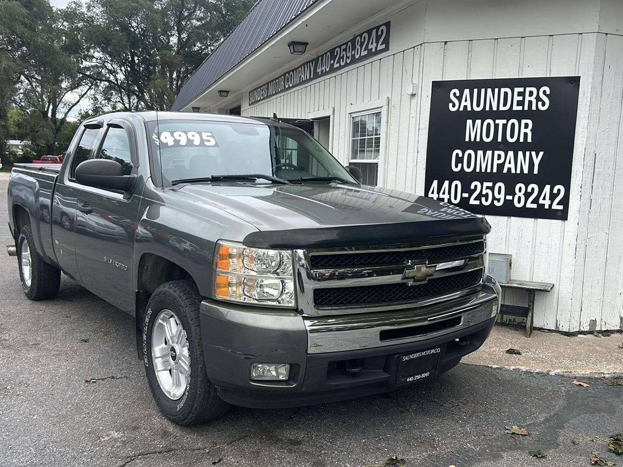 Chevrolet Silverado 1500 LT Ext. Cab Long Box 4WD 2011