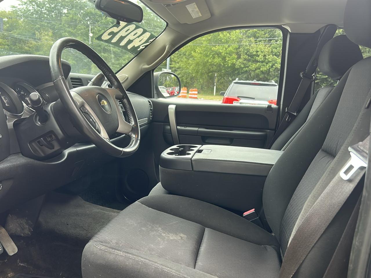 Chevrolet Silverado 1500 LT Ext. Cab Long Box 4WD 2011