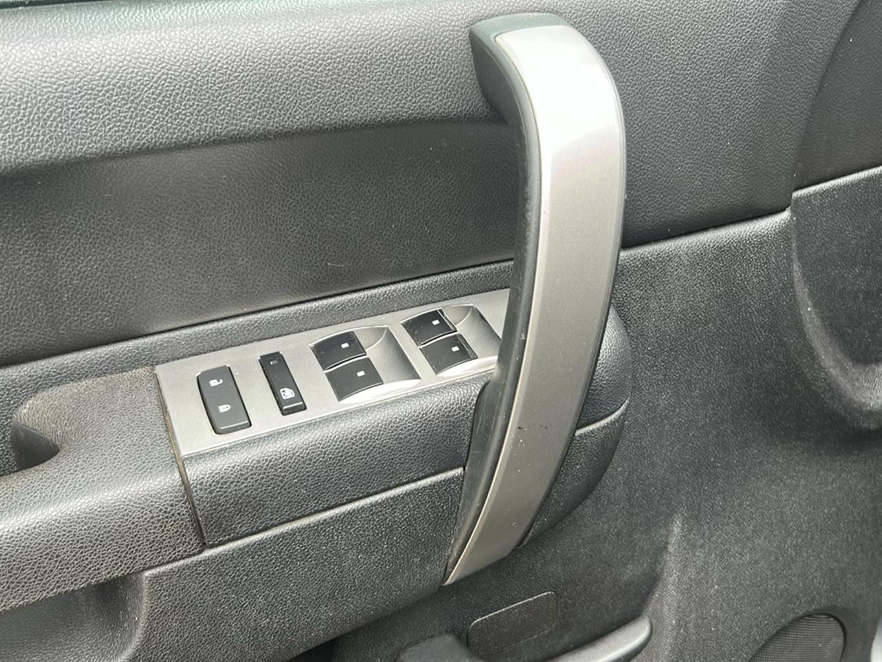 Chevrolet Silverado 1500 LT Ext. Cab Long Box 4WD 2011