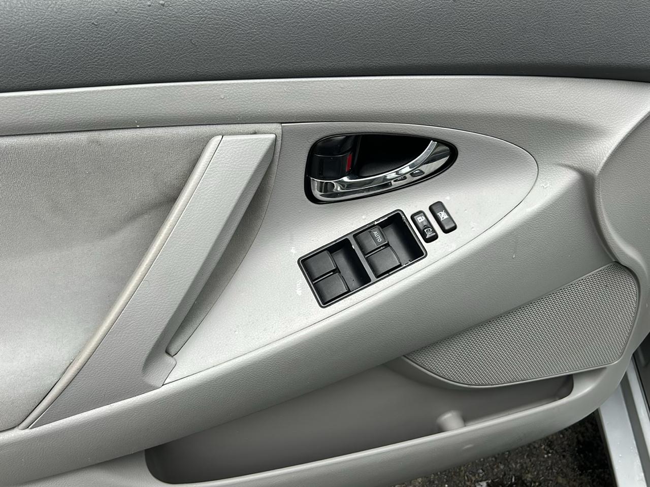 Toyota Camry CE 5-Spd AT 2007