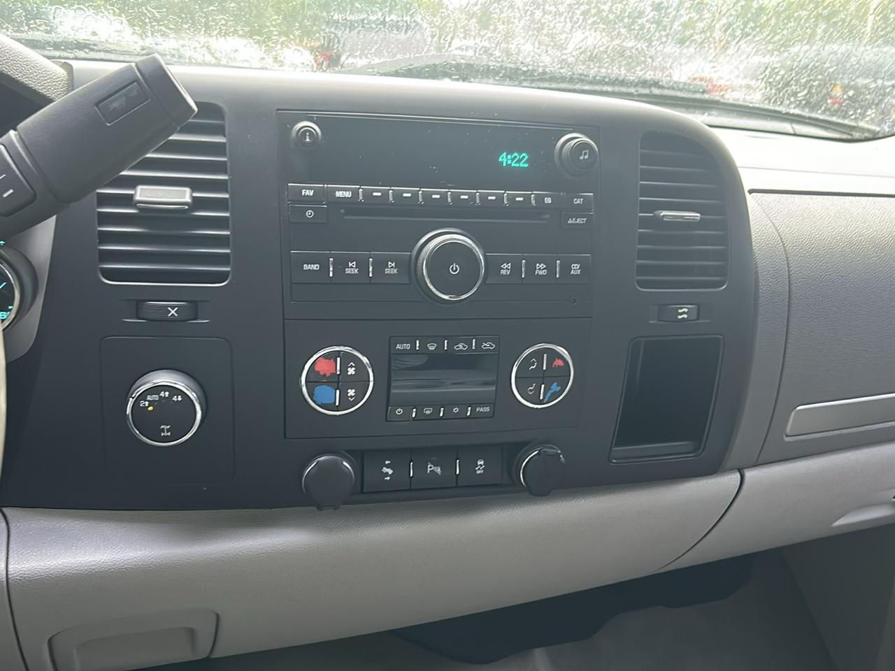 Chevrolet Silverado 1500 LT Crew Cab 4WD 2012