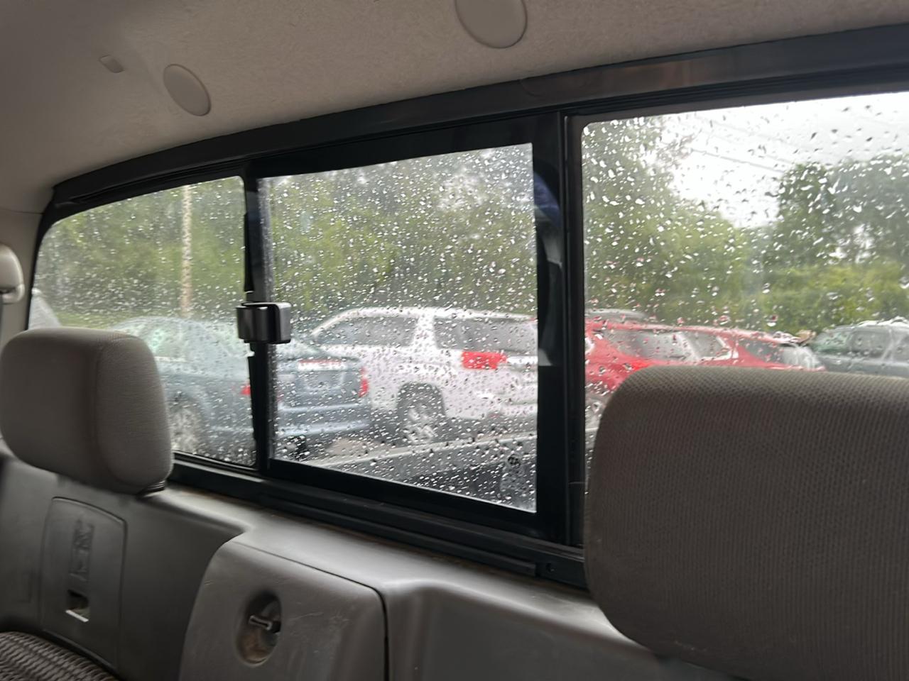 Nissan Frontier LE King Cab 4WD 2008