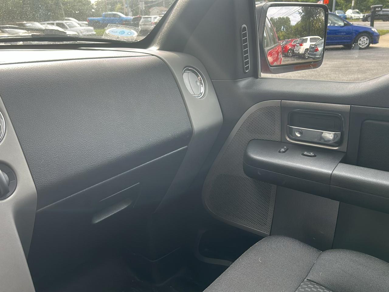 Ford F-150 XLT SuperCrew Short Box 4WD 2007