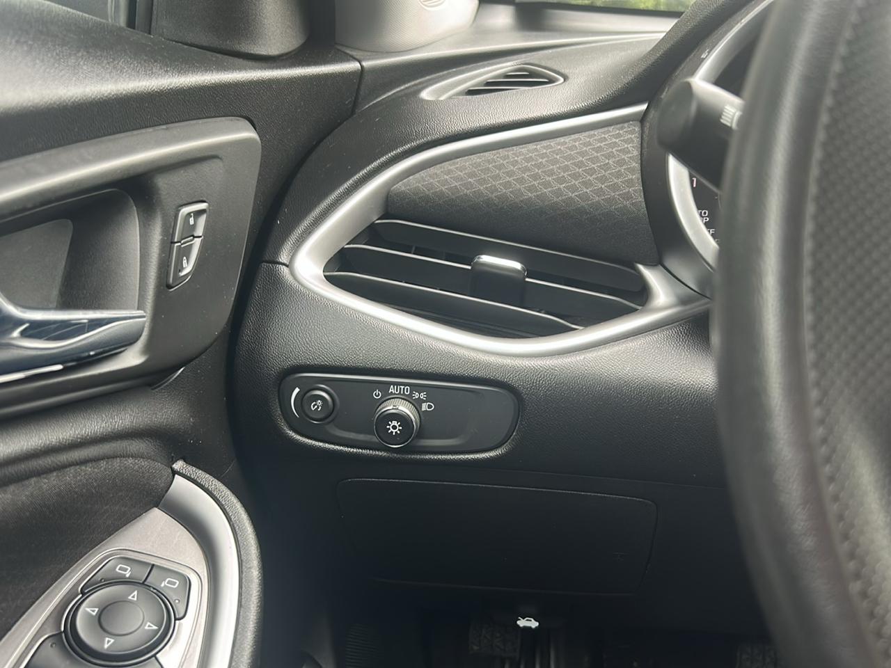 Chevrolet Malibu 1FL 2020