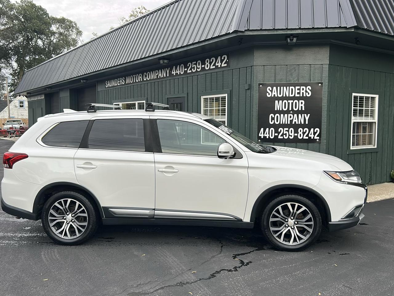 Mitsubishi Outlander SEL AWD 2017