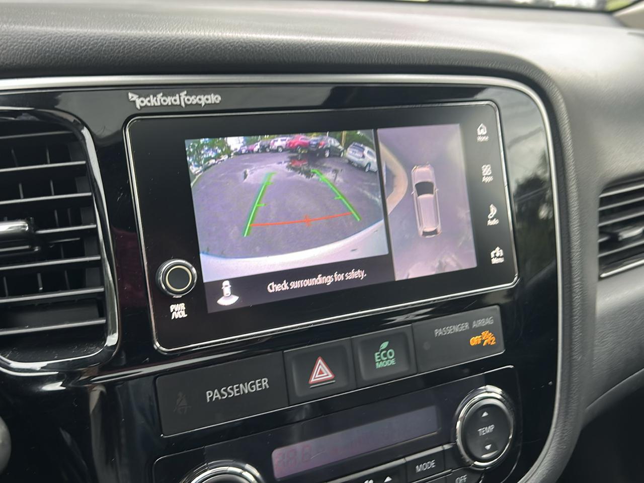 Mitsubishi Outlander SEL AWD 2017