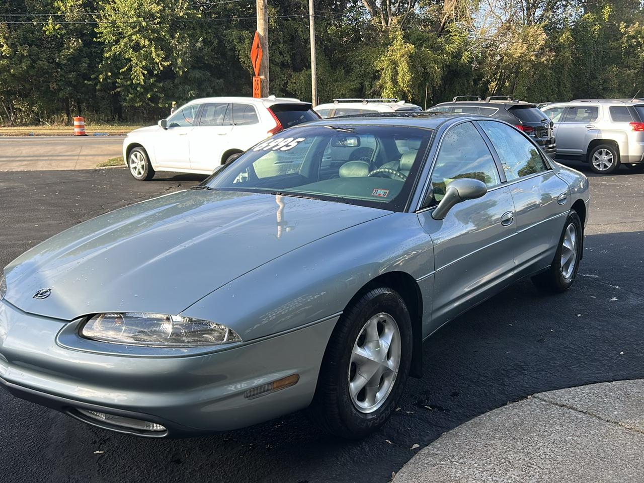 Oldsmobile Aurora Base 1996
