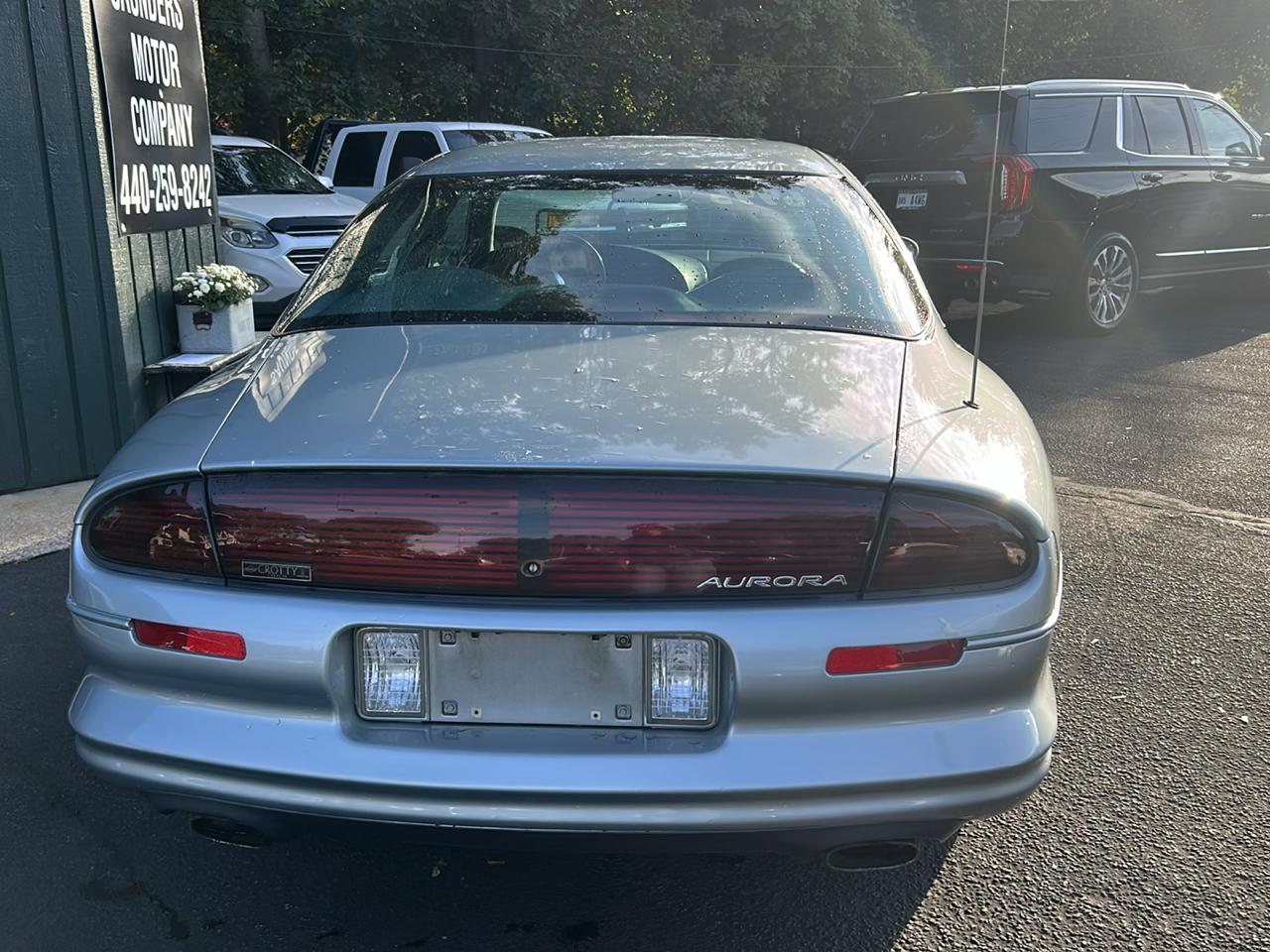 Oldsmobile Aurora Base 1996