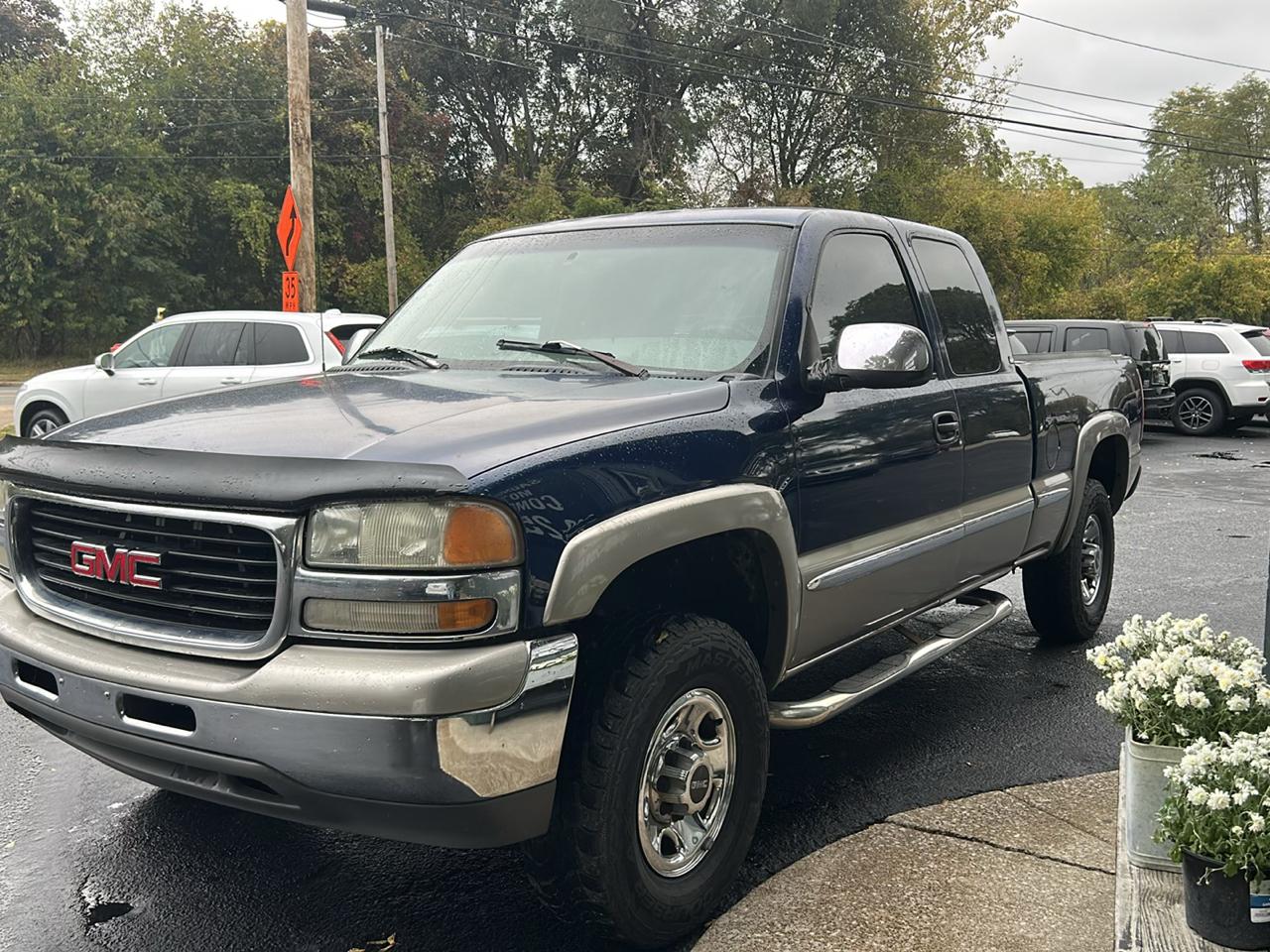 GMC Sierra 2500 SL Ext. Cab 3-Door Short Bed 4WD 2000