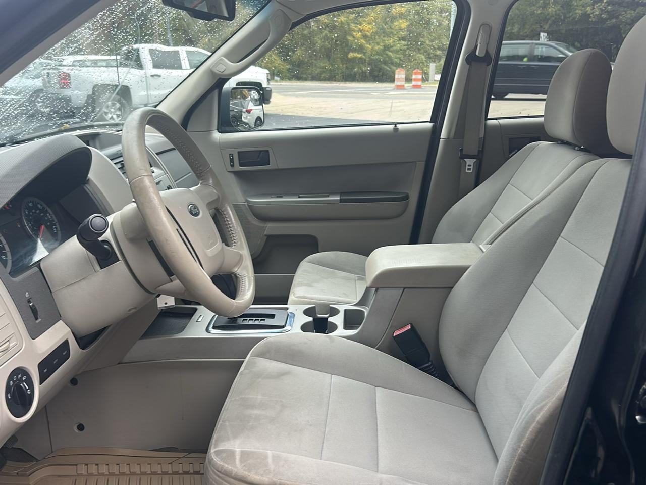 Ford Escape XLT 4WD 2011