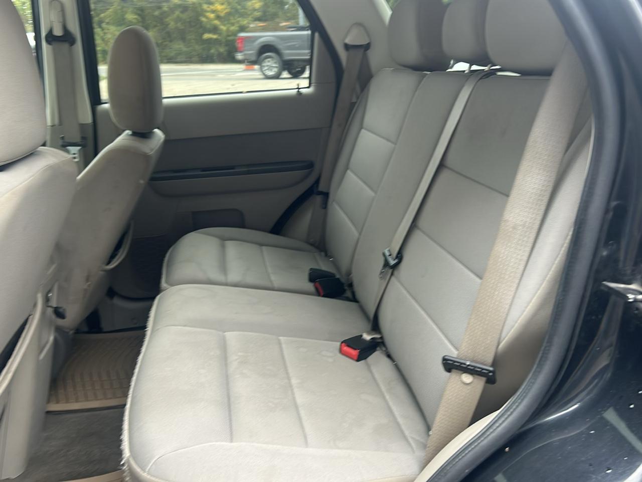 Ford Escape XLT 4WD 2011