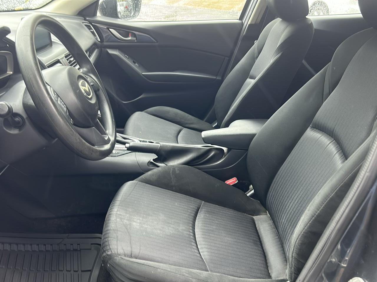 Mazda MAZDA3 i Sport AT 4-Door 2016