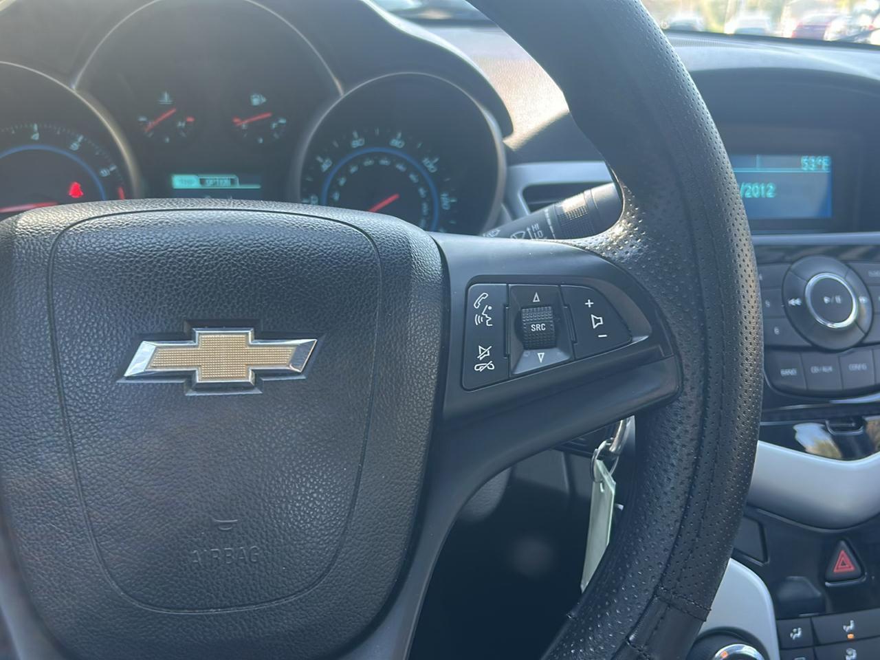Chevrolet Cruze LS Auto 2015