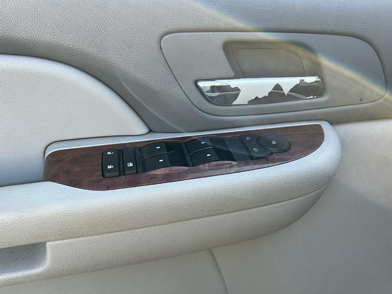 Chevrolet Suburban LTZ 1500 4WD 2008