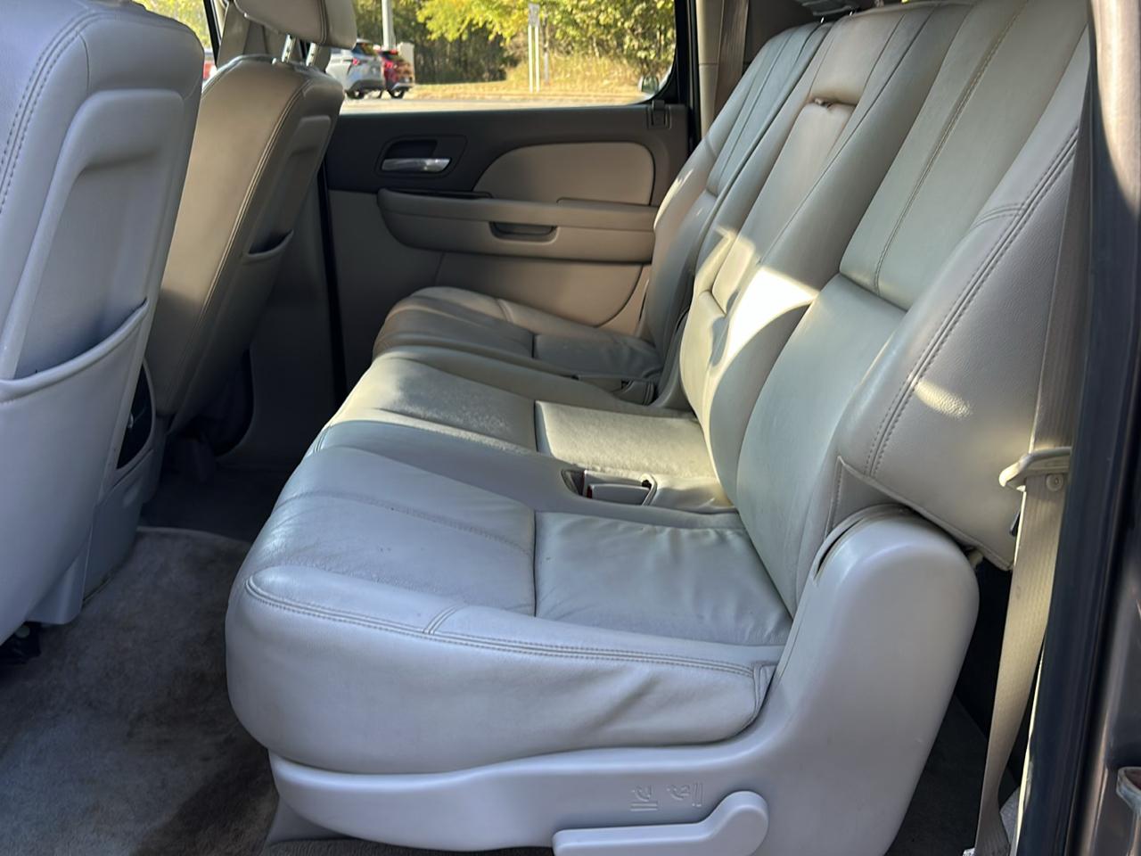 Chevrolet Suburban LTZ 1500 4WD 2008