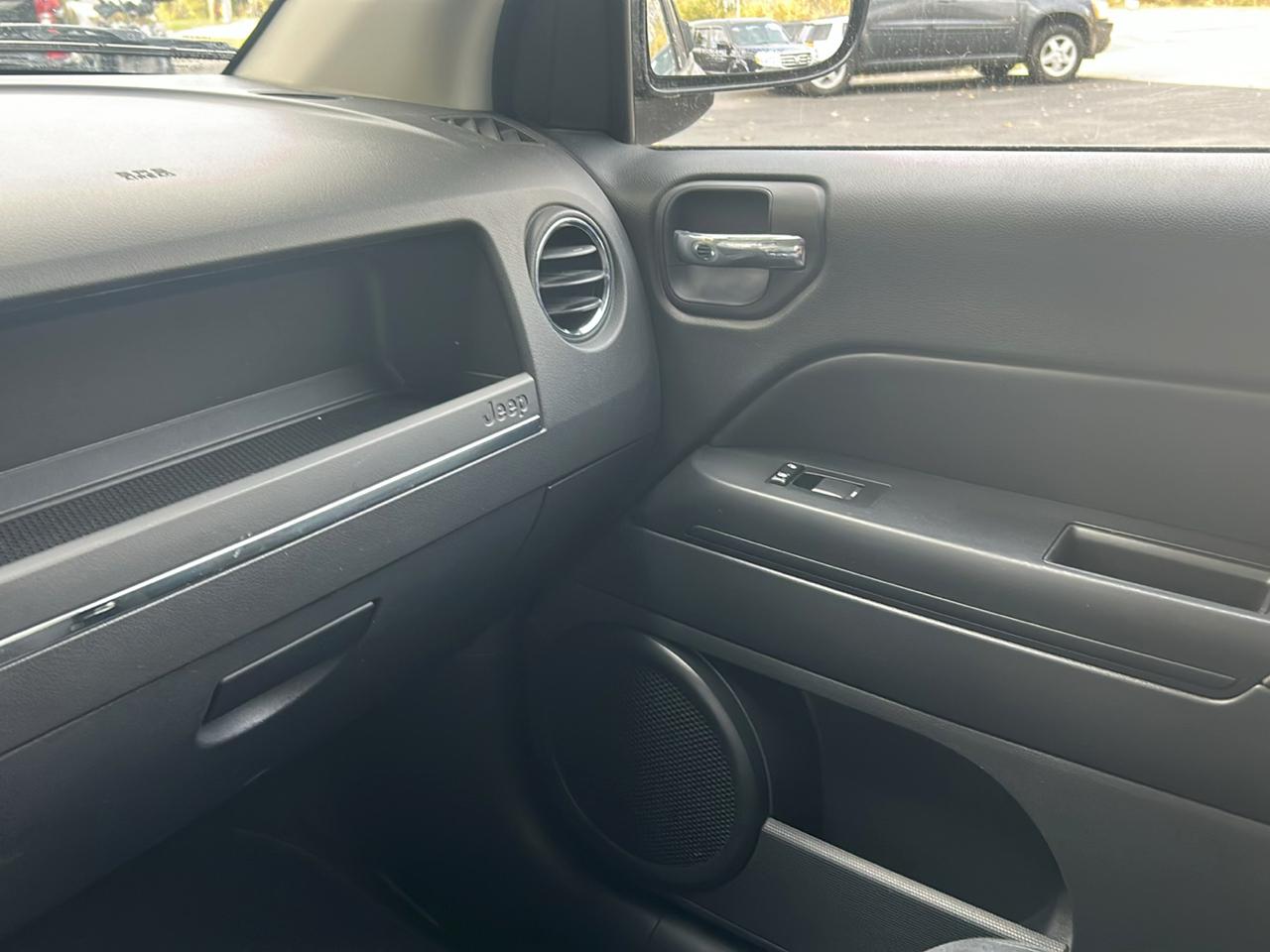 Jeep Compass Sport 4WD 2011