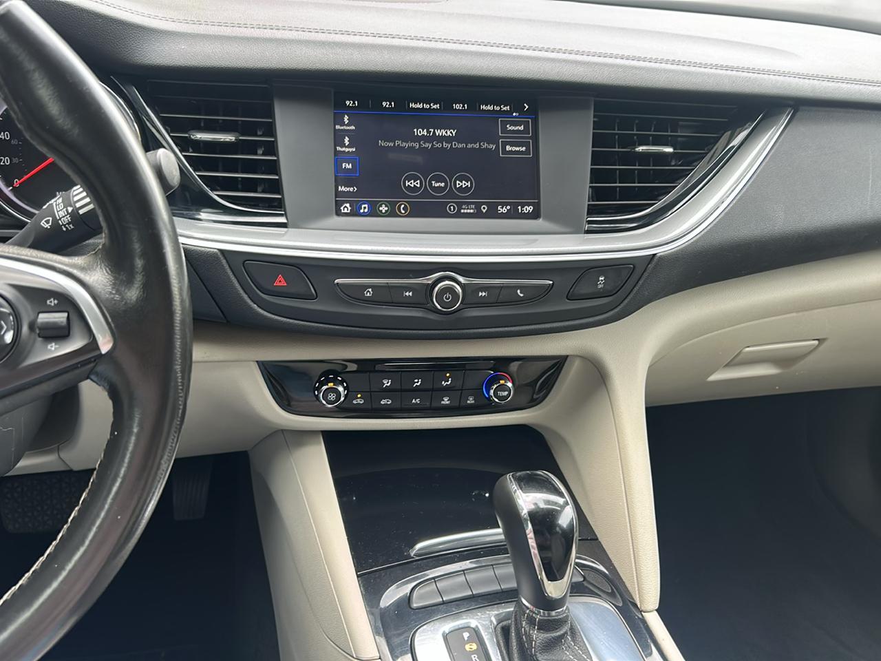 Buick Regal TourX Preferred 2018