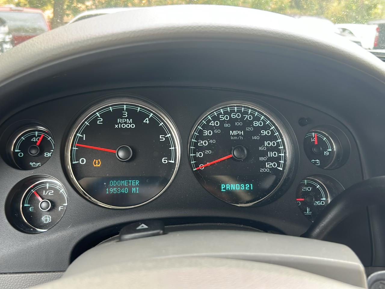 Chevrolet Suburban LTZ 1500 4WD 2008