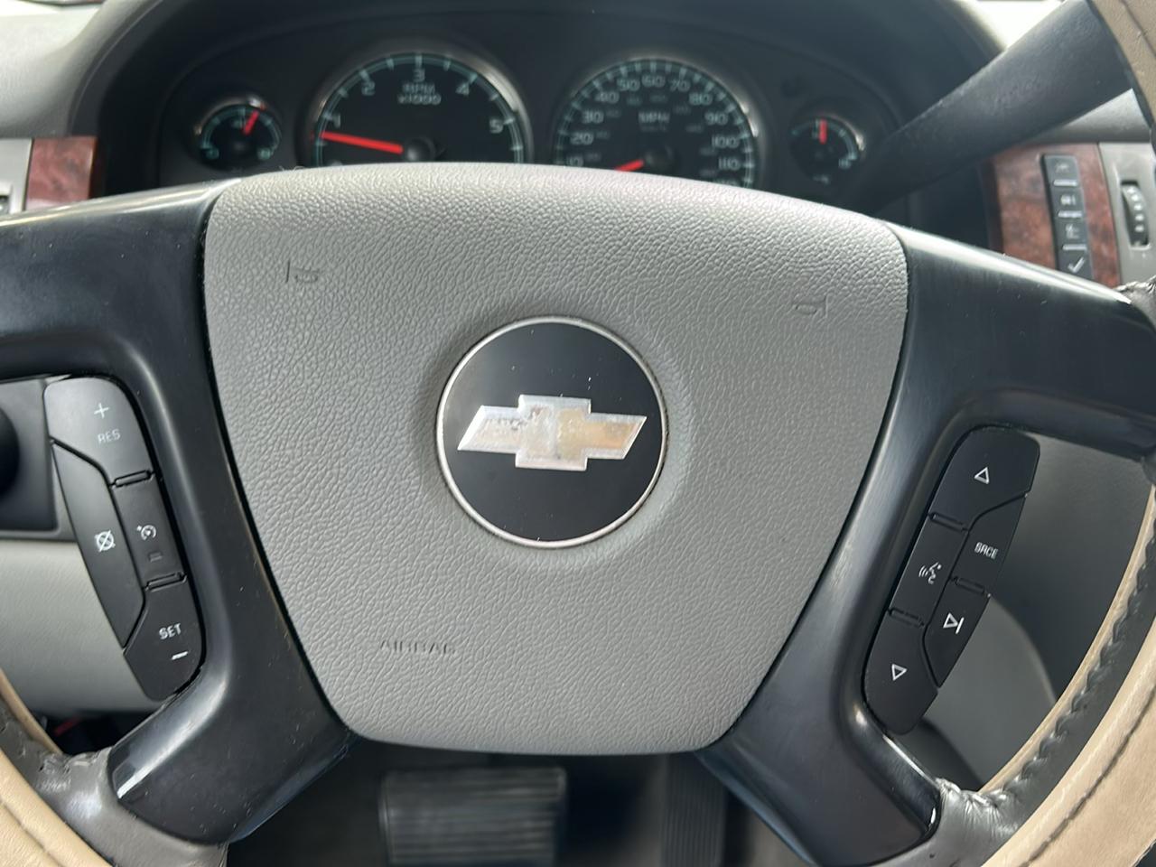 Chevrolet Suburban LTZ 1500 4WD 2008