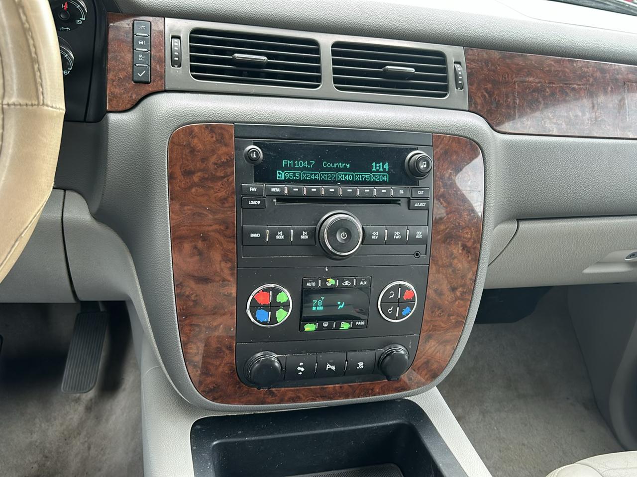 Chevrolet Suburban LTZ 1500 4WD 2008