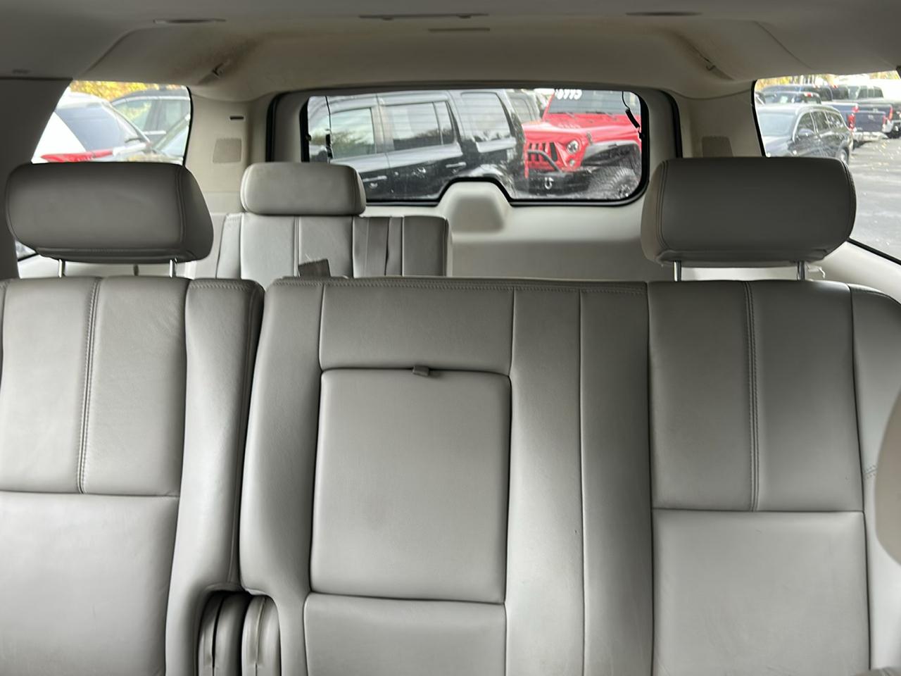 Chevrolet Suburban LTZ 1500 4WD 2008