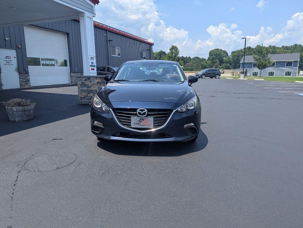 Mazda MAZDA3 i SV AT 4-Door 2015
