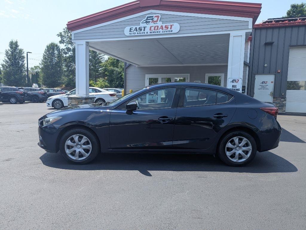 Mazda MAZDA3 i SV AT 4-Door 2015