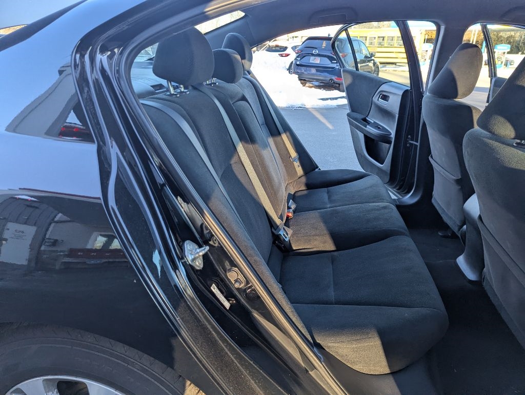 Honda Accord LX Sedan CVT 2013