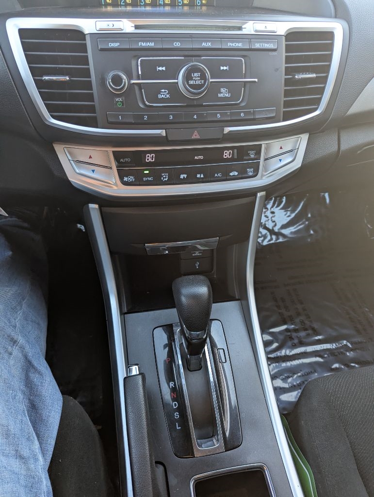 Honda Accord LX Sedan CVT 2013