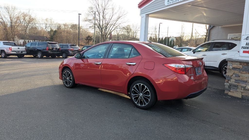 Toyota Corolla LE CVT 2015
