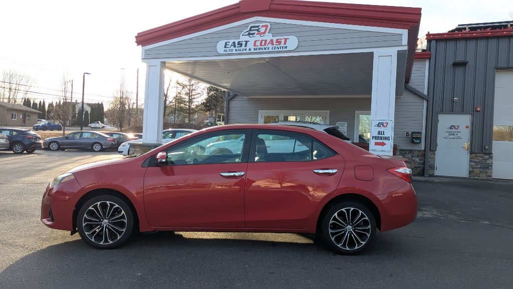 Toyota Corolla LE CVT 2015