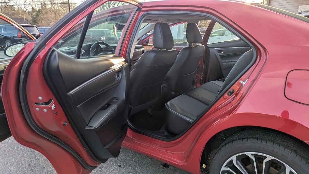 Toyota Corolla LE CVT 2015