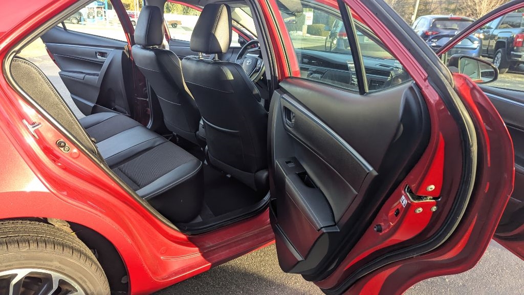 Toyota Corolla LE CVT 2015